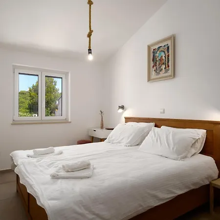 Luxury Apartments Villa San Avia Banjole Exterior photo
