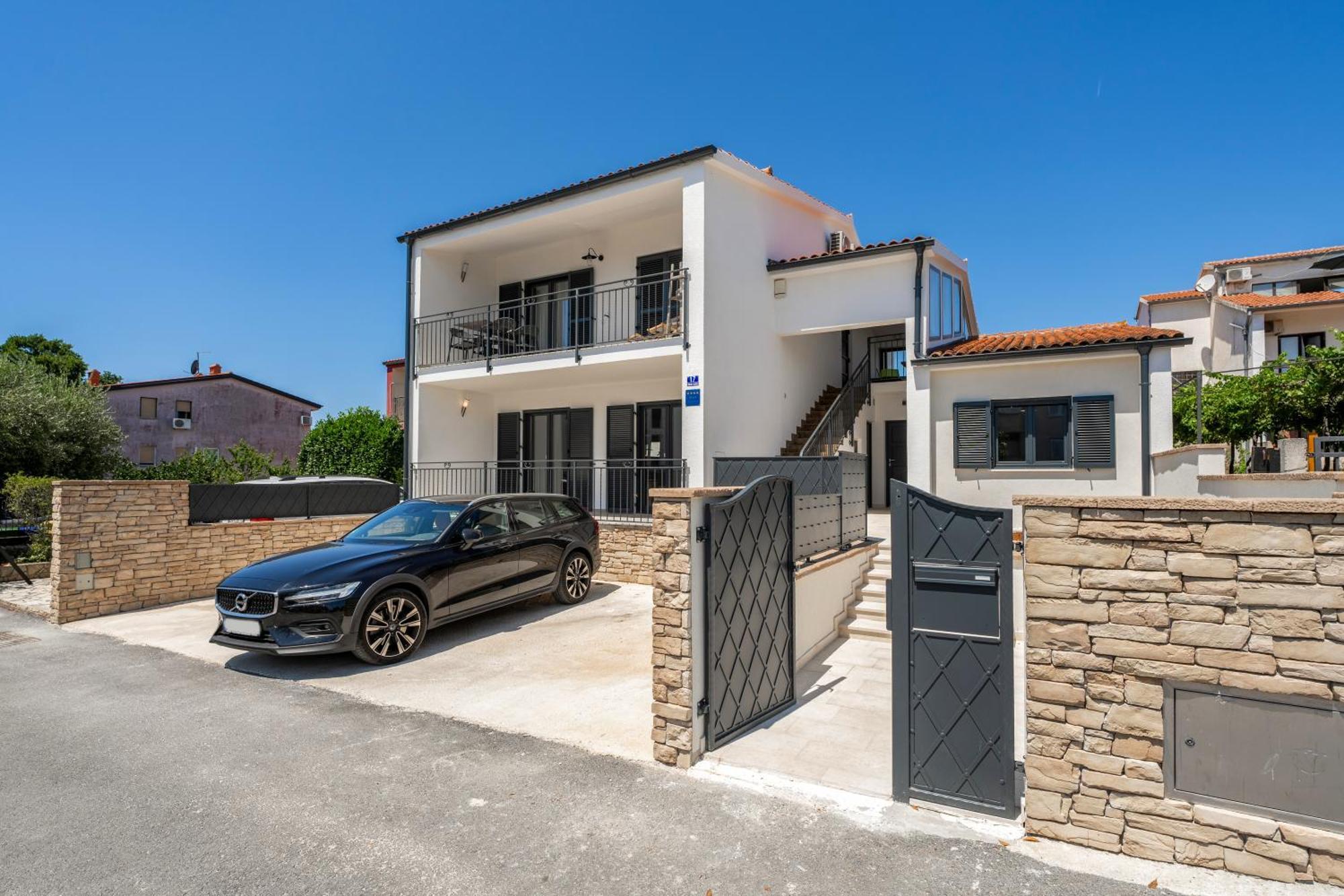 Apartment Luxury San Avia