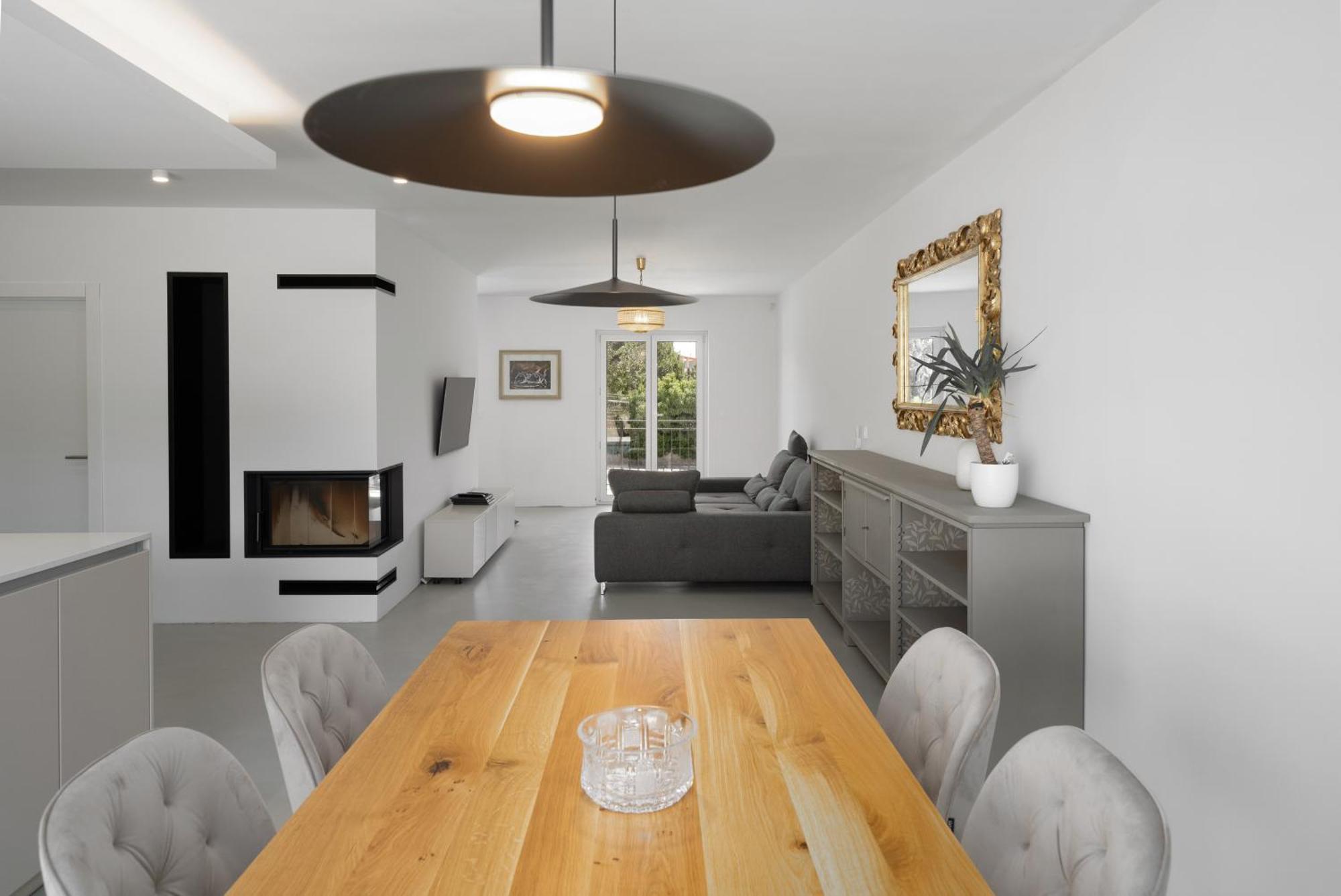 Luxury San Avia